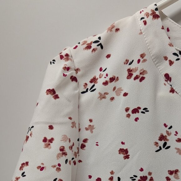 Hilary Radley Split Neck Abstract Floral Print Blouse - Picture 6 of 11